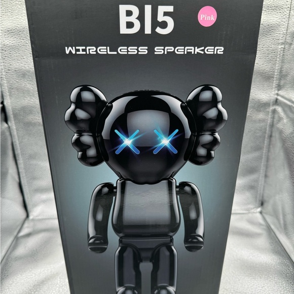 Big Bear Bluetooth Speaker PINK - Picture 8 of 11